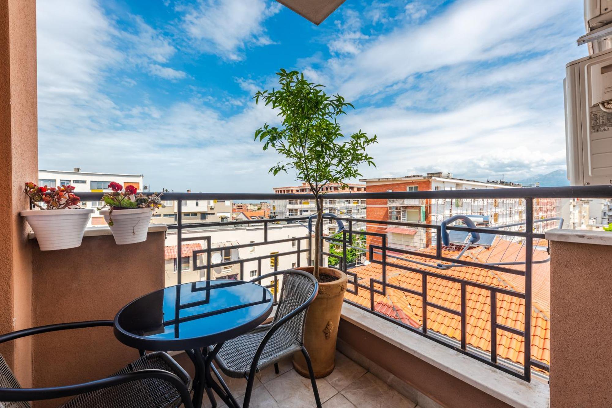 The Bohemian Pad Apartment Shkoder Luaran gambar